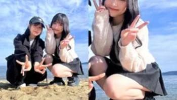 岡村梨央、インスタグラムで縞パンチラを披露