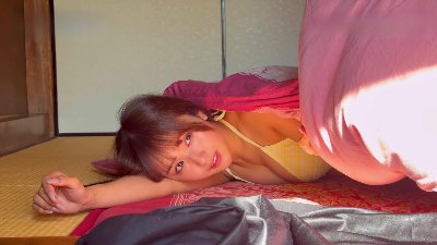 森脇梨々夏 お家でゆったりこたつ 水着グラビア