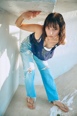 Devil ANTHEM.水野瞳(22)のこぼれ落ちそうな生乳写真集カット