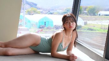 和内璃乃 緑色のレオタード水着グラビア