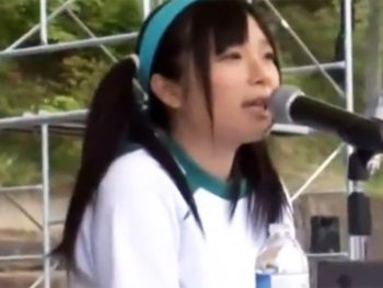 保護者を装い体育祭に侵入した強姦魔がツインテちっぱい娘を青姦レイプ【美少女】