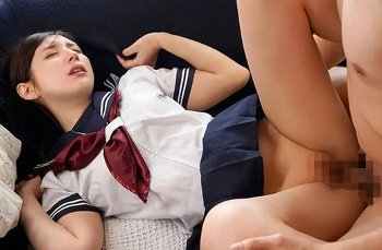 大好きな妻に制服を着せて出会った頃のようにヤリまくった 仲村みう