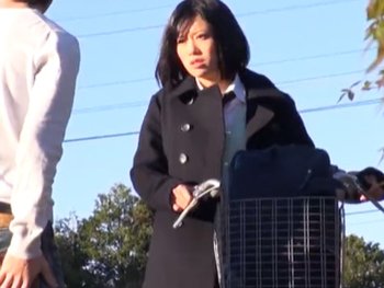 帰宅中のJKを袋詰めにして拉致！人気の無い場所で青姦レイプｗ