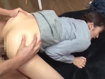 美人OLに土下座させアナルにブチ込む！強烈ピストンで絶叫イキさせ大量中出し【中出し】