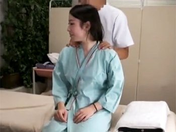 【中出し】「はっんぁダメですっ！ダメ逝っちゃうっぅう」美人妻が淫乱整体師にハメられ中出しされちゃう