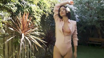 話題の「水着グラビア」解禁！平川愛里菜