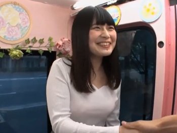 【美少女】笑顔が可愛い女子大生が隠れデカパイ！ムッチリ体系を曝け出して即パコ出演