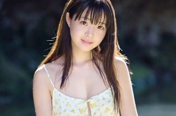 井上もも｜限界まで追い詰められる初めての感覚に、深く静かに揺らぐ私