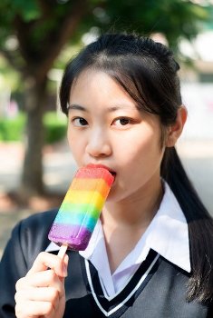 「ヘンタイ教師３」 第２４話 二次元世界の調教師 作