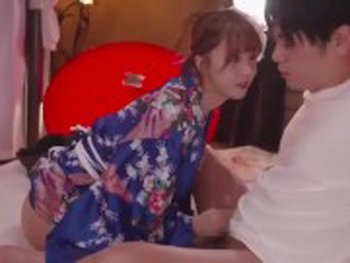 【三上悠亜】「気持ちいい！いいよ、出してぇ♥」元アイドルの馬乗り騎乗でイク！