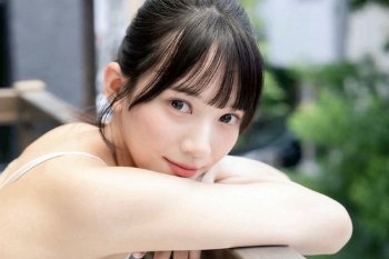 榊原萌 チアコス作品｜無防備な仕草が印象を変える理由とは