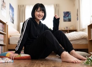 【伝説】インスタ美女が初ディルドを生配信ｗ 身の丈に合わない太棒を根元までガッツリ飲み込む！