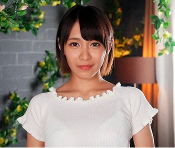 【調教×デカパイ娘】手マンで何度も絶頂繰り返す美少女！オマンコから大量イキ潮まき散らして悶絶！