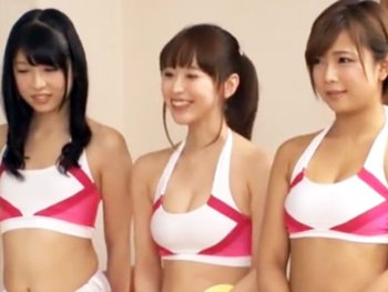好きな女とヤリ放題＆射精し放題！酒池肉林の乱交パーティー