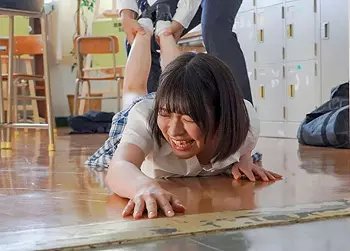 【女子高生レイプ】「センセイ…ヤメて…！」美術部顧問の教員にスケベな目で見られてしまうエロ美乳ロリ美少女JK■東條なつ