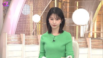 海老原優香アナ　ニットで胸元強調！！