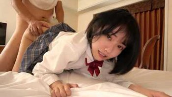 【素人】無邪気な女の子をホテルに連れ込んで…絶倫チンポでめちゃくちゃ中出ししてあげました。