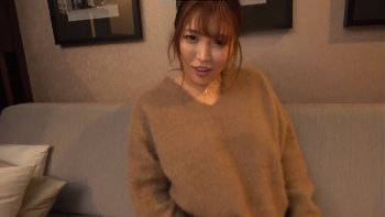 【新村あかり】スケベ過ぎるGカップ奥様をオモチャと指マンでイカセまくる！貪欲なパイパン割れ目から潮吹きスプラッシュして「ごめんなさい」