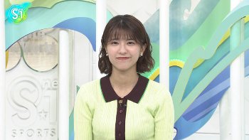 御手洗菜々アナ　ニットの胸元がくっきり！！