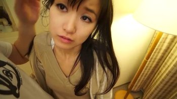 某議員に似てると話題になりFANZA1位になってるAVキャプ