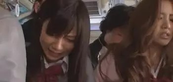 【JKギャル痴漢レイプ】「怖すぎる！恐怖の集団輸姦で女子高生が狙われる」助けてくれないガチ強姦は最低だな～