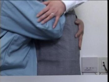 【人妻】会社の資金を横領した主婦OLを身体で返済させる社長