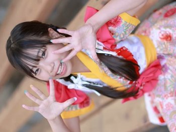 【JSアイドル三名】 高画質・スローモーションで生女子小学生を満喫する記事♪