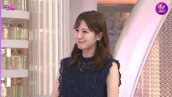 堤礼実アナ　セクシーノースリーブ！！