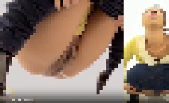 【おならする子有り】美女達が危うく漏らしそうになりながら放尿しに走り込む様子（和式トイレ動画）