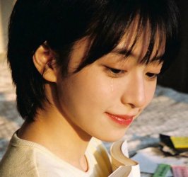 【AIグラビア】涙を流す美少女40選。リアル調で描く、儚くも美しい泣き顔まとめ