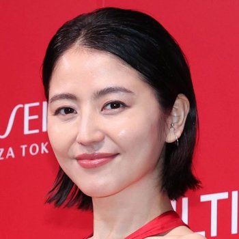 佐藤二朗騒動の余波「福田組」の長澤まさみへの“ハラスメント”舞台挨拶の悪ノリ動画が再注目