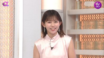 松﨑涼佳アナ　ノースリーブ！！