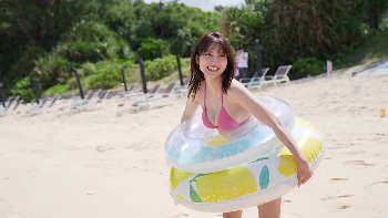 【画像100枚】桃月なしこ、極上の「水着グラビア」ピンクのビキニで魅せる圧倒的スタイル