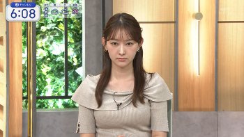 森山みなみアナ　ニットの豊乳がくっきり！！【GIF動画あり】