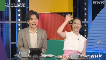 副島萌生アナ　シースルー ＆ ノースリーブ脇！！【GIF動画あり】
