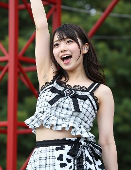 【AI腋フェチ画像】AIアイドルのライブで腋を見る