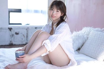 白石るな｜記録的豪雨で相部屋に…タレントとマネージャーの濃密な夜
