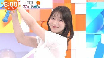 阿部華也子アナ　ニットの巨乳！！
