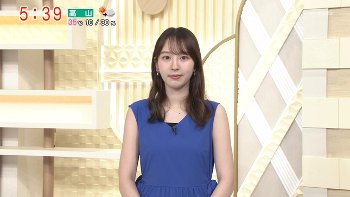 佐々木若葉アナ　セクシーノースリーブ！！