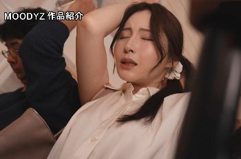 佐々木あき｜電車内で予期せぬ体験から始まる女教師の秘密