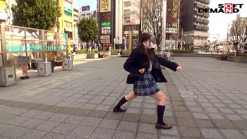 SEXは断然ナマ派！ナマパコだいしゅき！好奇心旺盛でオマセな早熟マ○コ10代GAL 東京 杉並 高円寺■■商店街 定時制●校3年C組 羽月うららさん（仮名・1■歳）