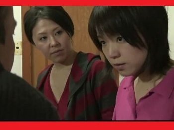 【ヘンリー塚本】 父母娘三人で交わすKISSオブファイヤー！愛を超えた狂乱接吻！！