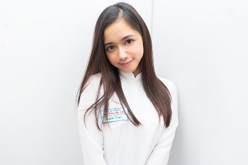 【悲報】ベトナムハーフAV女優さん、アオザイで着衣セックスして国際問題に…
