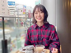 【美人×素人】だいしゅきホールドや超ガン突きSEXして20歳のかわいいロリ美人がスケベ展開！【ロリ】