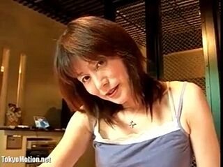 【素人妻】 ド熟女でも・・・浮気SEXしたい。若いコスプレしたい。オナしたい。縛られたい。
