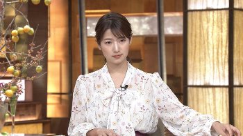 【画像】安藤萌々アナ　うっすらと透ける！！