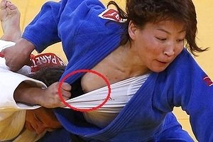 【格闘技エロ画像１１５枚】ヌードや柔道乳首ポロリにパンチラハプニングはスケベ目線抜ける【永久保存版】