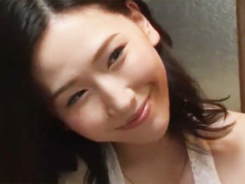 変態い雰囲気がムンムンの妖艶な義理姉に迫られ種付けプレスで強烈中出し