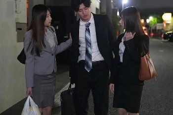 逢沢みゆ×北岡果林｜終電を逃した同期女子の二人と過ごす特別なお泊まり